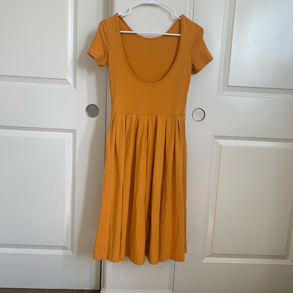 Orange dress